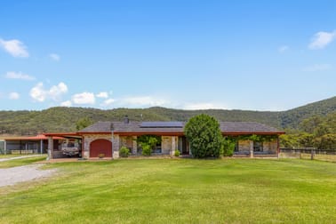 341 Gresford Road Paterson NSW 2421 - Image 1