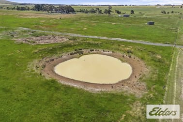 209 Creswick-Lawrence Road Creswick North VIC 3363 - Image 2