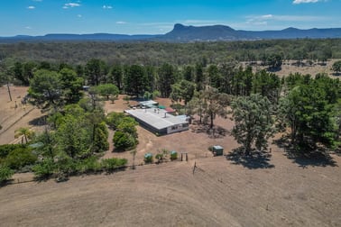 Click to view all images 4 Noola Road Mudgee NSW 2850 - Image 1