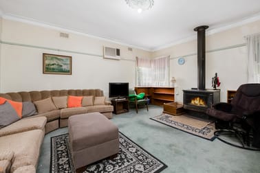 Click to view all images 820 Derrinal-Crosbie Road Heathcote VIC 3523 - Image 3