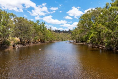 Click to view all images 2003 Winnejup Road (Mayanup) Boyup Brook WA 6244 - Image 2