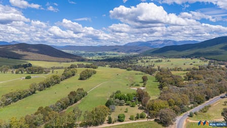 10 Hicks Road Myrtleford VIC 3737 - Image 1