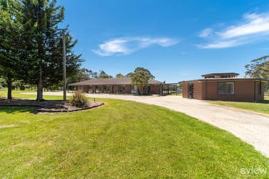 10 Maywood Road Cranbourne South VIC 3977 - Image 1