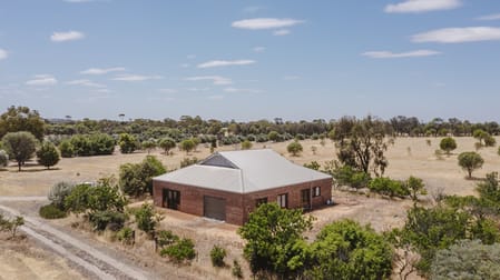 Click to view all images 2 York Road Popanyinning WA 6309 - Image 1