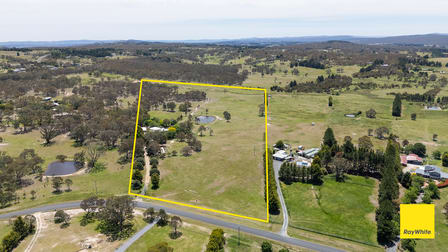 24 Majors Close Wamboin NSW 2620 - Image 1