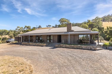360 Simon Hill Road Wallan VIC 3756 - Image 3