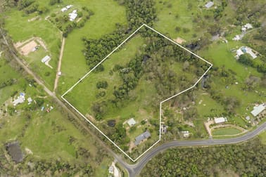Click to view all images 4 Percival Road Chatsworth QLD 4570 - Image 2