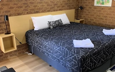 Accommodation & Tourism  business for sale in West Wyalong - Image 2