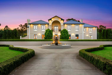 Click to view all images 347 River Road Wagga Wagga NSW 2650 - Image 2