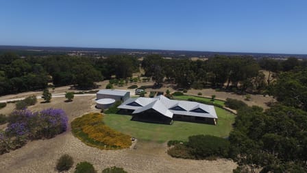 209 Rangeview Drive Wanerie WA 6503 - Image 3