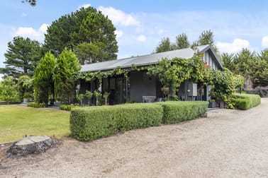 141 Fraser Road Lancefield VIC 3435 - Image 2
