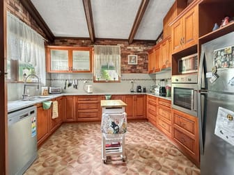 Click to view all images 18 Rowes Lane Bowenvale VIC 3465 - Image 2