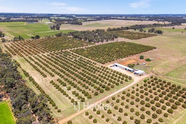 Click to view all images 1086 Kaloorup Road, Kaloorup WA 6280 - Image 1