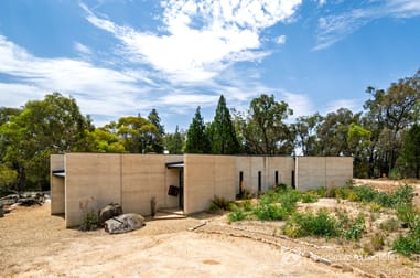 227 Alma Road Beechworth VIC 3747 - Image 2