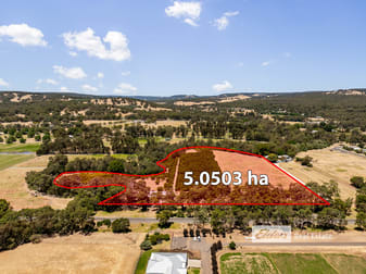 26 Calder Grove Harvey WA 6220 - Image 3