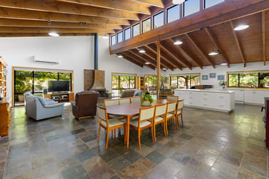 Click to view all images 210 Walshs Road Goughs Bay VIC 3723 - Image 2