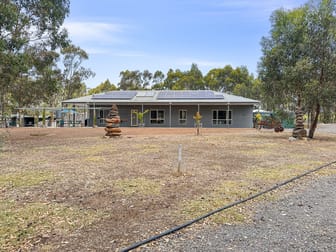 Click to view all images 329 Stuart Mill Road Dunolly VIC 3472 - Image 1