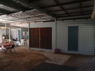 Click to view all images Blackbutt QLD 4314 - Image 1