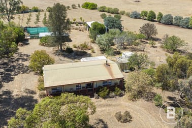 Click to view all images 23 Marshall Lane Avoca VIC 3467 - Image 1