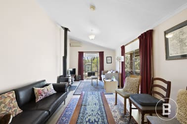 Click to view all images 23 Marshall Lane Avoca VIC 3467 - Image 3