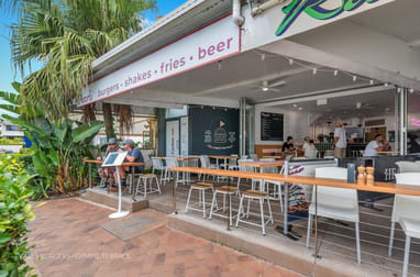 Pearls Burgers Located At Gympie Terrace & Noosa Civic Noosaville QLD 4566 - Image 2