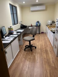 7 Fourth Street Warooka SA 5577 - Image 2