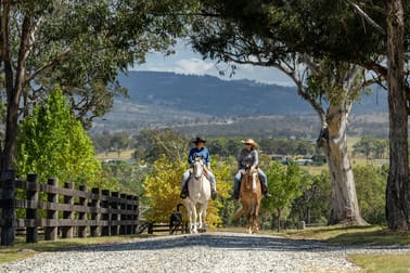 Click to view all images 1166 New England Highway Tenterfield NSW 2372 - Image 3