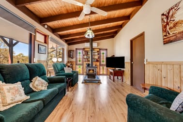 Click to view all images Lot 15 Commins Lane Heathcote VIC 3523 - Image 3