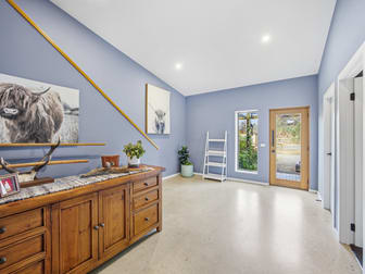 Click to view all images 67 Prospect Lane Alexandra VIC 3714 - Image 3