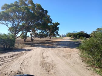 1100 Propodollah Road Nhill VIC 3418 - Image 1