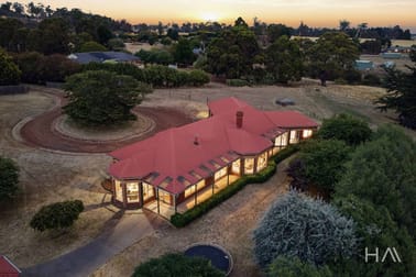 Click to view all images 122 Pateena Road Travellers Rest TAS 7250 - Image 1