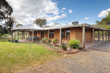 851 Lake Road Bethanga VIC 3691 - Image 2
