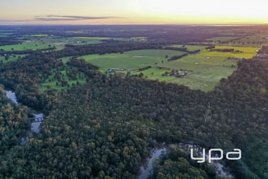 17 Meadow Drive Toolamba VIC 3614 - Image 2