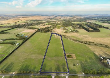 224 McGeorge Road Gisborne VIC 3437 - Image 2