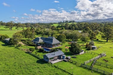 Click to view all images 24 Evans Lane Woodstock NSW 2538 - Image 3