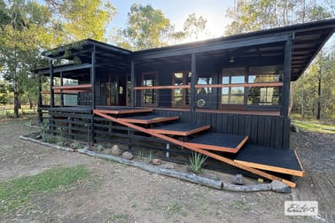 Click to view all images Kumbarilla QLD 4405 - Image 1