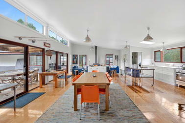 Click to view all images 734 Elaine - Egerton Road Morrisons VIC 3334 - Image 3