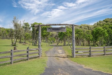 1126 Point Plomer Road Crescent Head NSW 2440 - Image 2