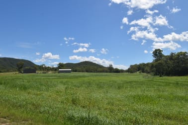 Click to view all images 1863 Sarina Homebush Road Oakenden QLD 4741 - Image 2