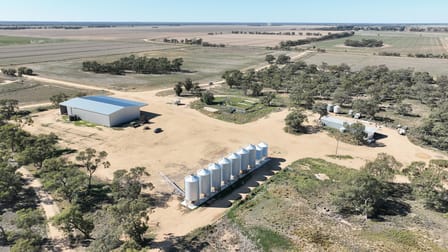 "Devon" Devon Road Deniliquin NSW 2710 - Image 1