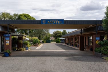152 Lachlan Street Hay NSW 2711 - Image 1