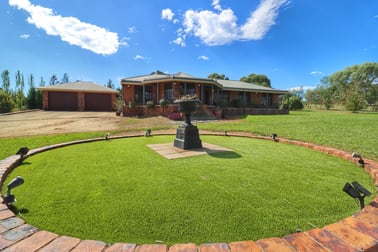 24 SAINES ESTATE ROAD Young NSW 2594 - Image 2