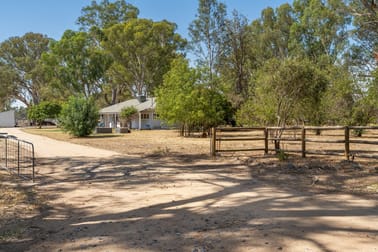 10 Dudley Road Euroa VIC 3666 - Image 1