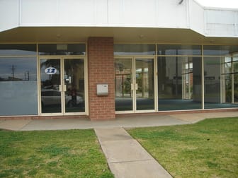 12 Nagle Street Wagga Wagga NSW 2650 - Image 1