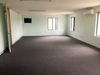 4/10 Main Street Mount Annan NSW 2567 - Image 2