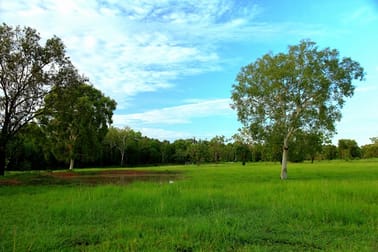 5 McHenry Road Acacia Hills NT 0822 - Image 3