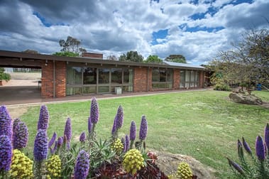 284 Boggygate Road Clarkefield VIC 3430 - Image 3