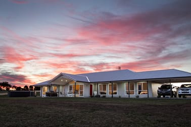 23 Cherry Vale Place Young NSW 2594 - Image 1