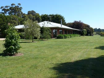50 Stanway Drive Romsey VIC 3434 - Image 1