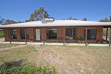 401 butmaroo road Bungendore NSW 2621 - Image 1
